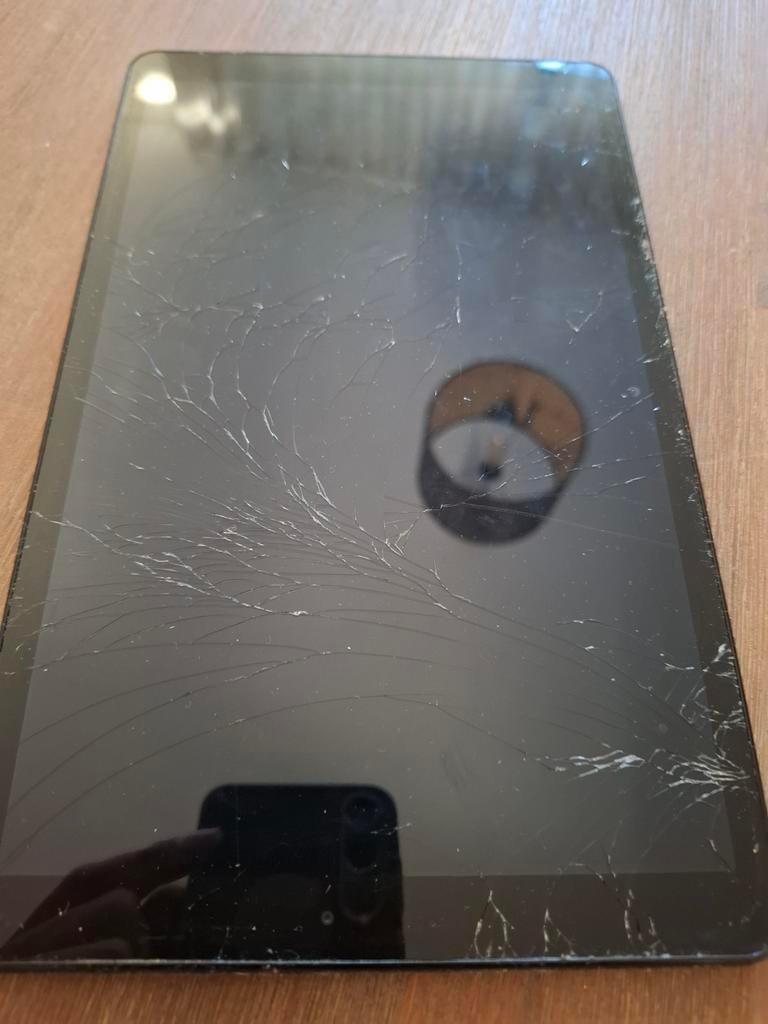 Samsung Galaxy Tab A (SM-T590) 32GB met kapot scherm, 10 inch, Gebruikt, 32 GB, Ophalen of Verzenden