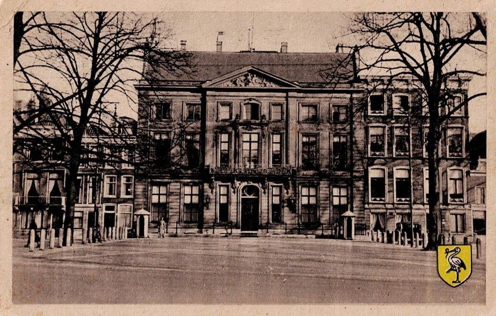 Den Haag – Paleis Voorhout. Gelopen Ede 1948., Verzamelen, Ansichtkaarten | Nederland, Ophalen of Verzenden, 1940 tot 1960, Gelopen