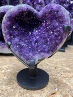 Amethist geode (17) Mooi diep paars, prachtige kristallen, Ophalen of Verzenden, Mineraal