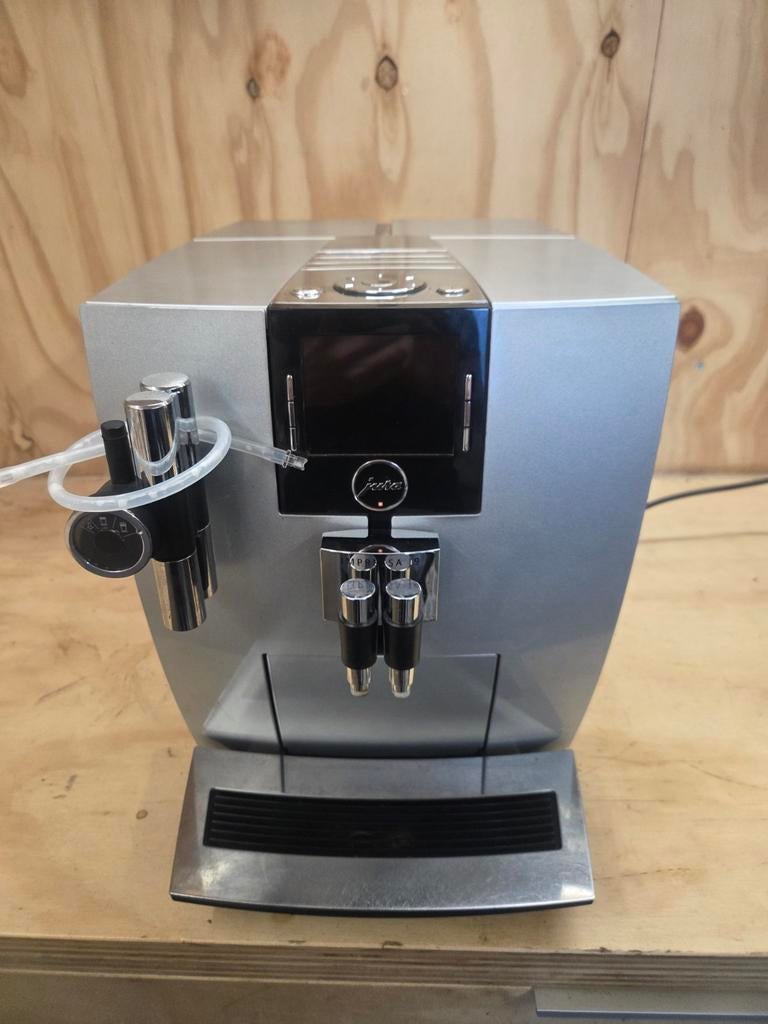 Jura Impressa J9.3 gereviseerd koffiezetapparaat, Ophalen, 10 kopjes of meer, Refurbished, Combi