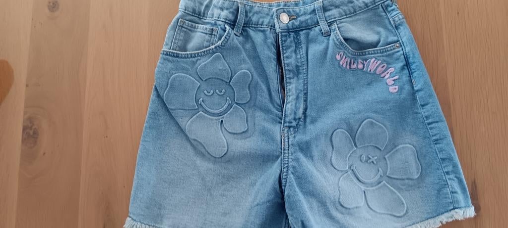 Korte spijkerbroek maat 170 H&M, Ophalen, Zo goed als nieuw, H&M, Meisje