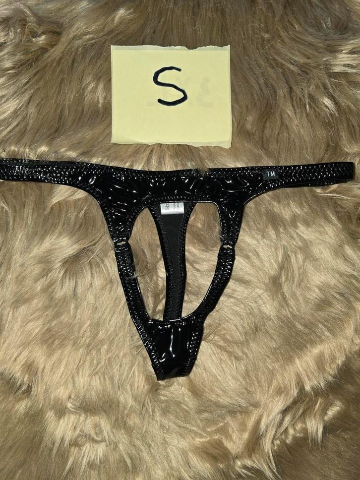 Nieuwe Open Lak String voor Hem of Haar - Maat S, Kleding | Dames, Ondergoed en Lingerie, String, Zwart, Verzenden