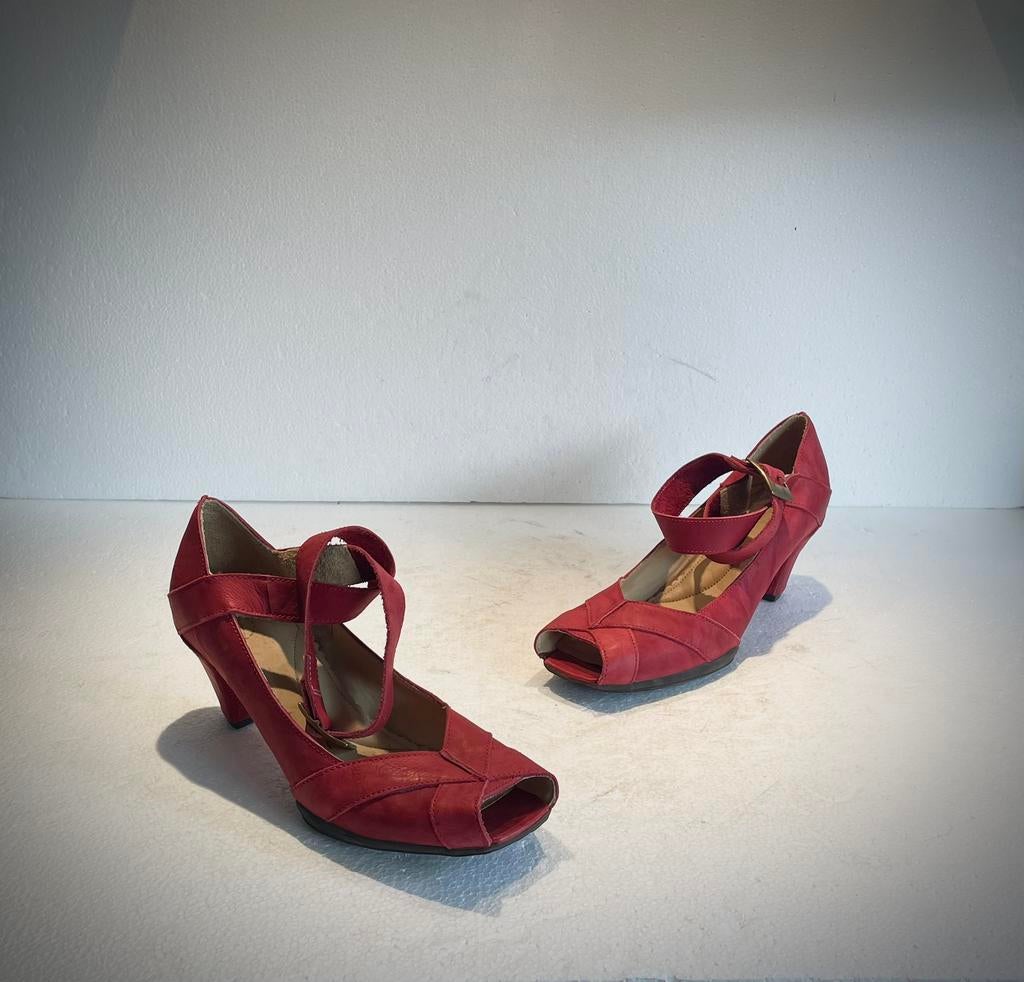 Sergio Tomani design schoenen met hoge hak warm rood, Ophalen of Verzenden, Zo goed als nieuw, Schoenen met hoge hakken, Rood