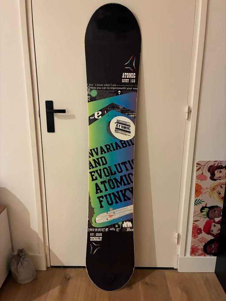 Atomic Rivet 158 Snowboard - Perfect voor beginners!, Ophalen of Verzenden, Gebruikt, Board