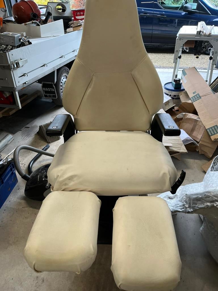 Pedicure stoel, Ophalen of Verzenden, Zo goed als nieuw, Massagestoel of Kussen