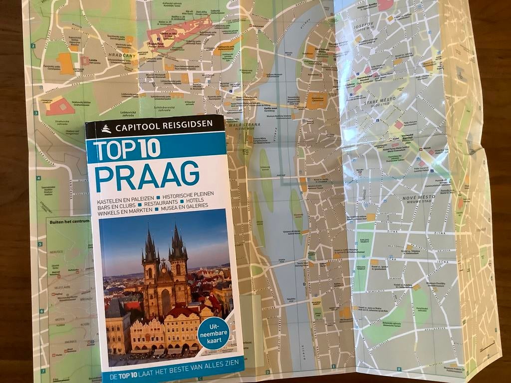 Praag Tsjechie CApitool Top10 reisgids + kaart, Boeken, Reisgidsen, Zo goed als nieuw, Reisgids of -boek, Europa, Capitool, Ophalen of Verzenden