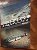 De noodkreet in de fles Prijs 3,00 Auteur Jussi Adler Olsen, Nieuw, Ophalen of Verzenden, Scandinavië, Jussi Adler Olsen