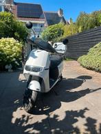 E Scooter wit met 2 accu's, Ophalen, Zo goed als nieuw, Overige typen, Overige merken
