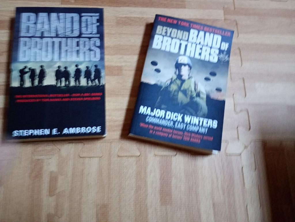 (Beyond) Band of Brothers, Tweede Wereldoorlog, Stephen E. Ambrose, Ophalen of Verzenden, Zo goed als nieuw