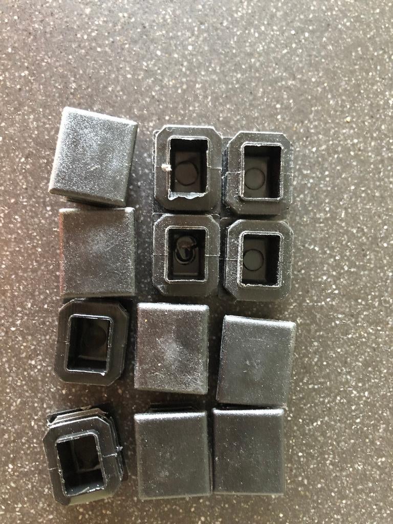 12 inslag dopjes voor tafel of stoel., Ophalen of Verzenden, Gebruikt