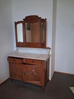 Antieke eikenhouten buffetkast / toiletkast, Ophalen