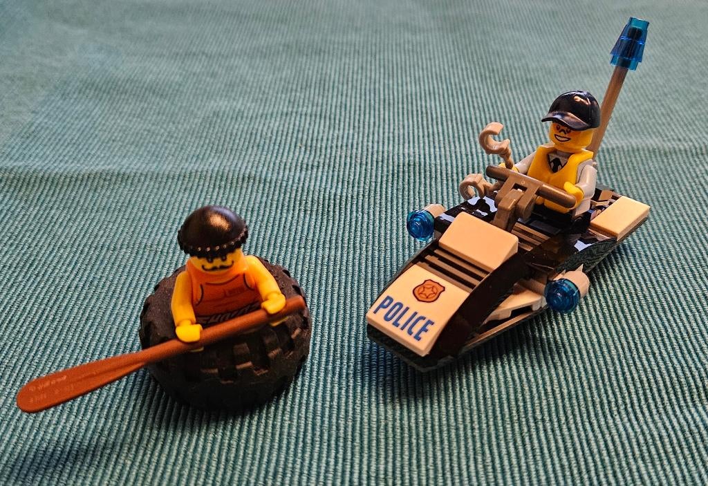 Lego 60126 Tire Escape, Lego City, City, Lego, Ophalen of Verzenden, Zo goed als nieuw