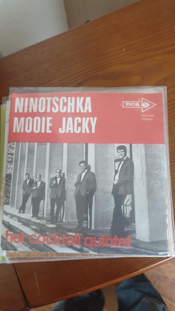 Cocktail quintet, Ophalen of Verzenden, Zo goed als nieuw, 7 inch, Levenslied of Smartlap