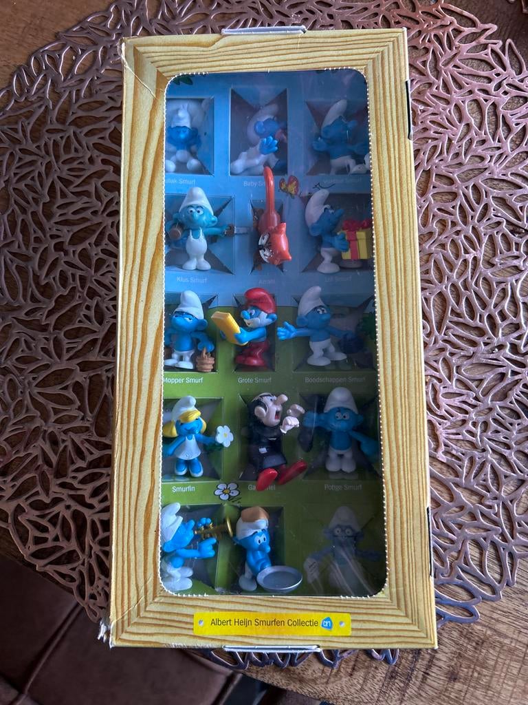 Albert Heijn Smurfen collectie in doos (niet compleet), Verzamelen, Smurfen, Ophalen of Verzenden, Gebruikt, Verschillende Smurfen