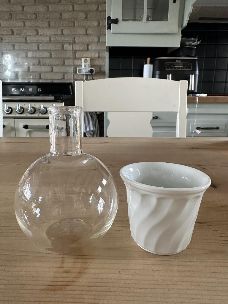 Mini vaas 12cm h en mini bloempotje 6cm h, Ophalen of Verzenden, Overige kleuren, Aardewerk of Porselein, Minder dan 50 cm