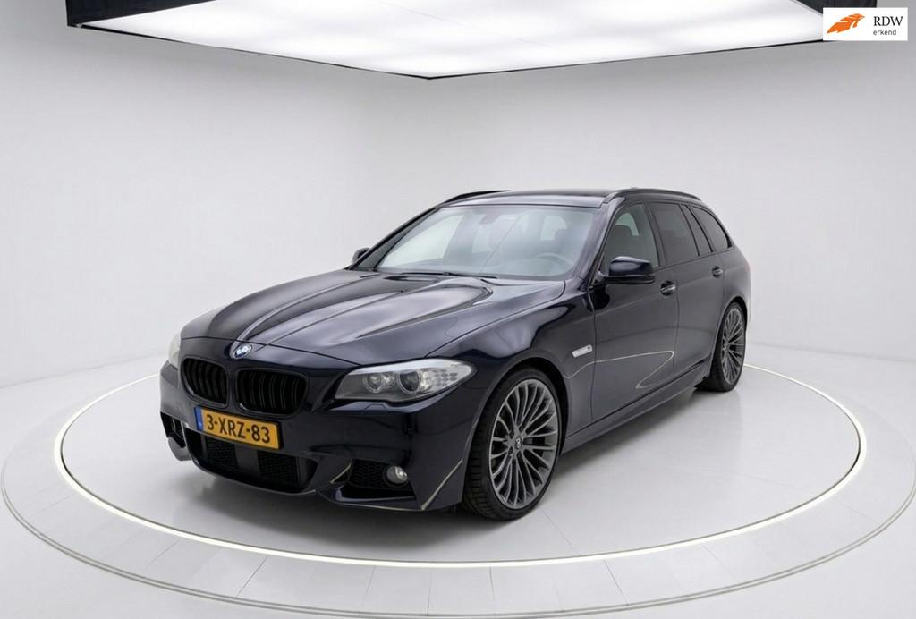 BMW 5-serie Touring 535d High Ex PANO HUD M PAKKET 360 CAMER, Auto's, BMW, Automaat, Euro 5, Achterwielaandrijving, Gebruikt