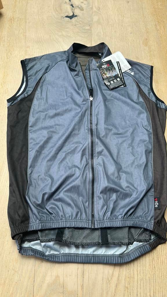 Agu fiets jack body maat S nieuw heren cycling windjack, Ophalen of Verzenden, Zo goed als nieuw, Heren, Bovenkleding