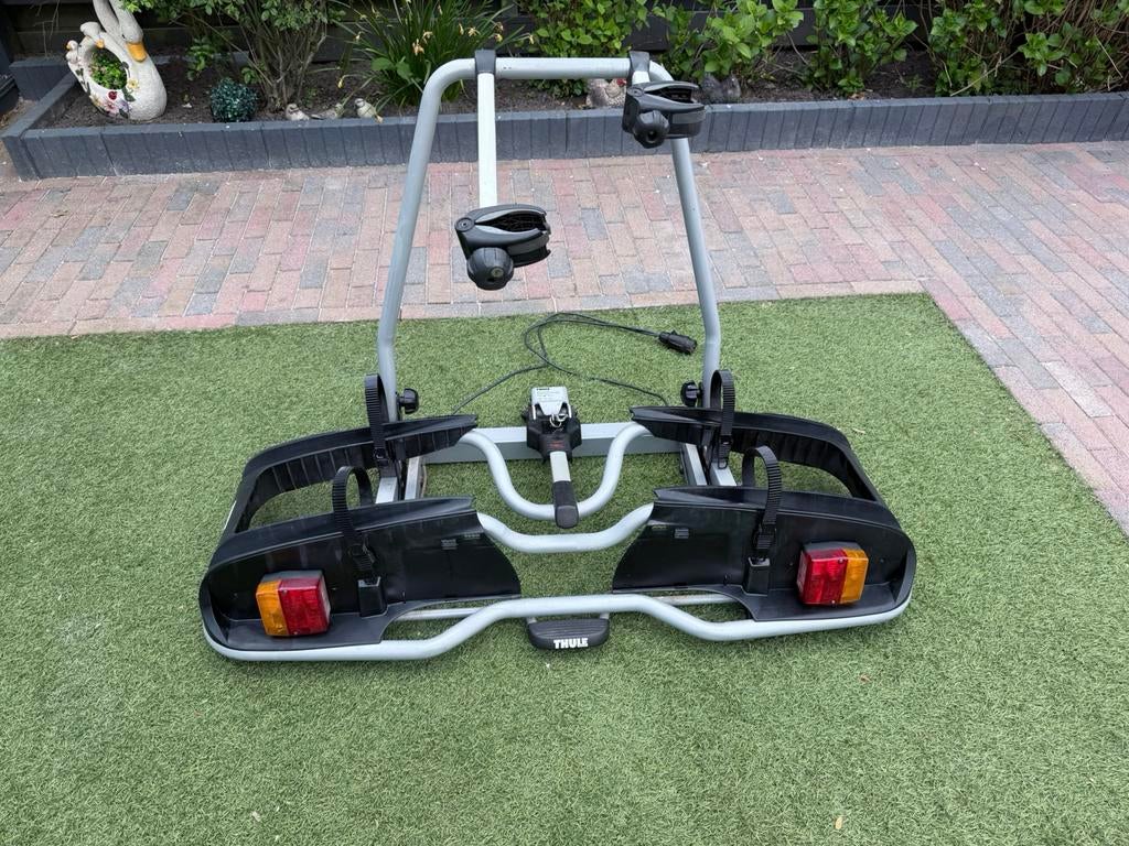Thule EP 916 fietsendrager, Auto diversen, Fietsendragers, Ophalen, Elektrische fiets, Zo goed als nieuw, 2 fietsen