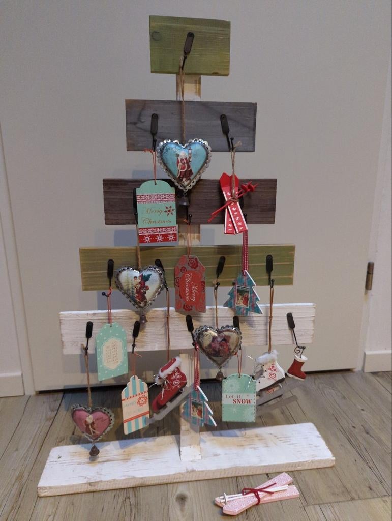 Houten kerstboom met haakjes, kerstversiering, accessoires, Ophalen, Zo goed als nieuw