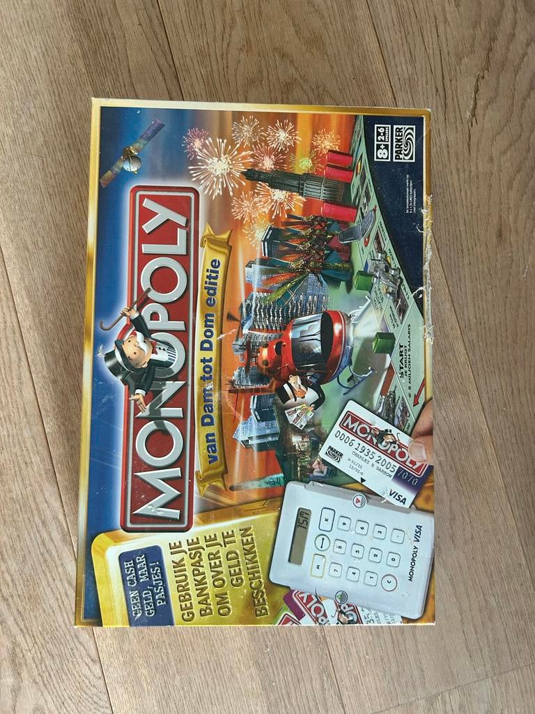 Monopoly van Dam tot Dom editie met bankpasjes, Hobby en Vrije tijd, Gezelschapsspellen | Bordspellen, Drie of vier spelers, Ophalen of Verzenden