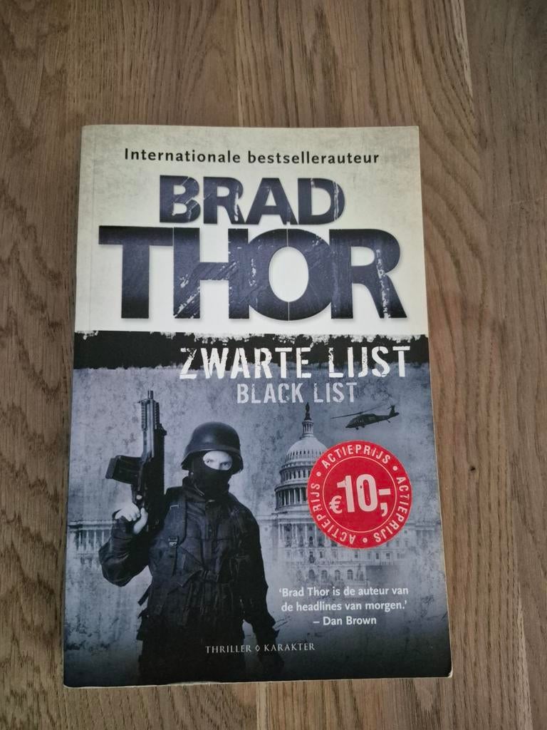 Brad Thor - Zwarte Lijst, Boeken, Ophalen of Verzenden, Zo goed als nieuw