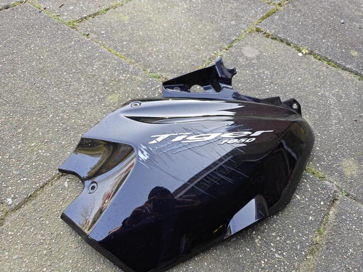 Triumph Tiger 1050 Kuipdeel - Beschadigd, Motoren, Onderdelen | Overige, Gebruikt, Ophalen of Verzenden