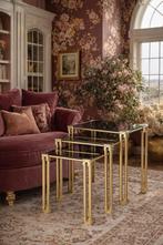 Vintage bijzettafels met rookglas - Jaren '70 set, 45 tot 60 cm, Gebruikt, Glas, Rechthoekig