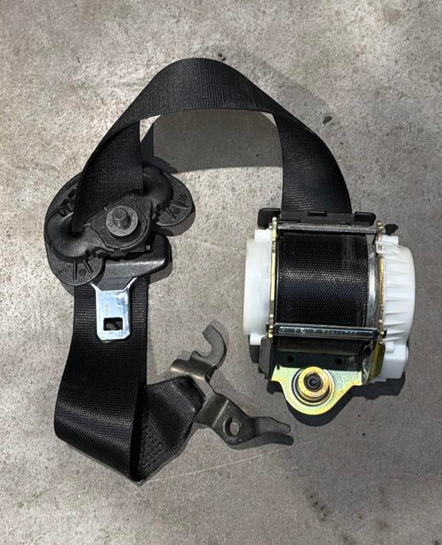 Bmw e90 gordel rechtsvoor, Ophalen of Verzenden