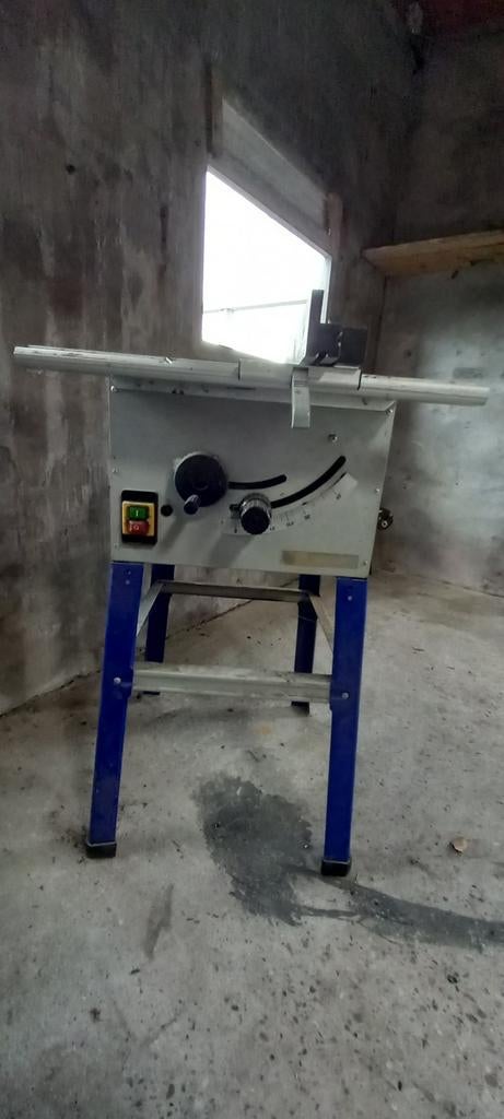 Zaagtafel, Doe-het-zelf en Verbouw, Gereedschap | Zaagmachines, Ophalen, Gebruikt, Cirkelzaag, 30 tot 70 mm