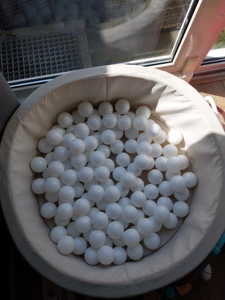 Ballenbak met witte ballen, Ophalen, Gebruikt, Jongen of Meisje