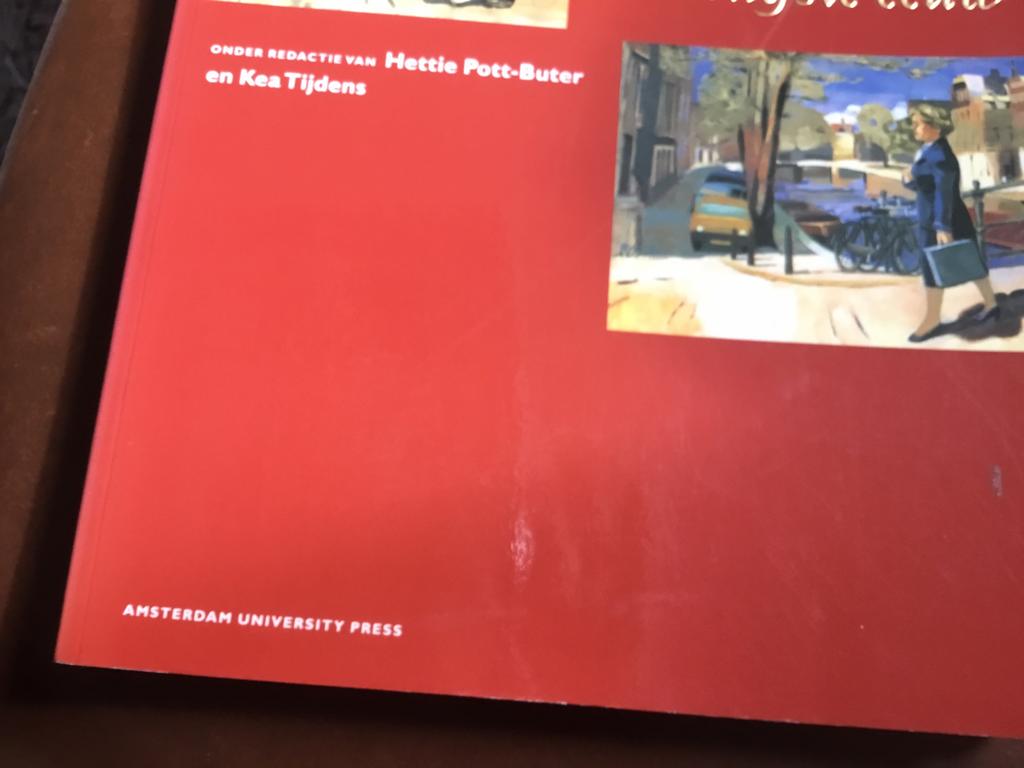 Vrouwen, leven en werk in de 20 e eeuw, Ophalen of Verzenden, Zo goed als nieuw