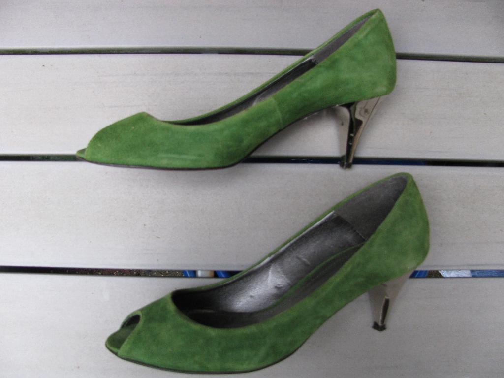 Zara pumps 37 groen open teen, Ophalen of Verzenden, Zo goed als nieuw, Schoenen met hoge hakken, Groen