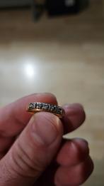 18 karaat Gouden ring met 5 briljanten, Sieraden, Tassen en Uiterlijk, Ringen, Nieuw, Ophalen of Verzenden, 17 tot 18, Met edelsteen