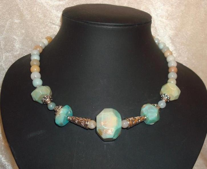 Ketting met grote kralen van agaat en amazoniet, Sieraden, Tassen en Uiterlijk, Kettingen, Nieuw, Steen of Mineraal, Overige kleuren