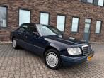 Mercedes-Benz 200-Serie 2.2 220 E E2 W124 Blauw NIEUWSTAAT !, 1340 kg, 150 pk, Blauw, Origineel Nederlands
