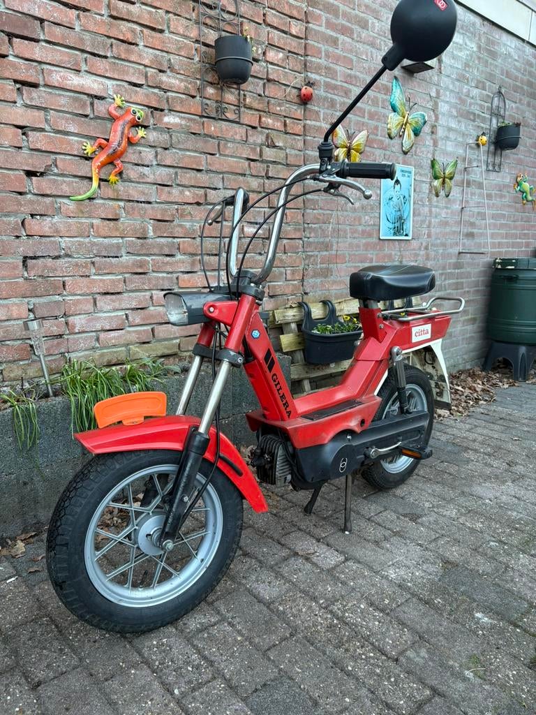Orginele gilera citta, Fietsen en Brommers, Brommers | Vespa, Zo goed als nieuw, Ophalen