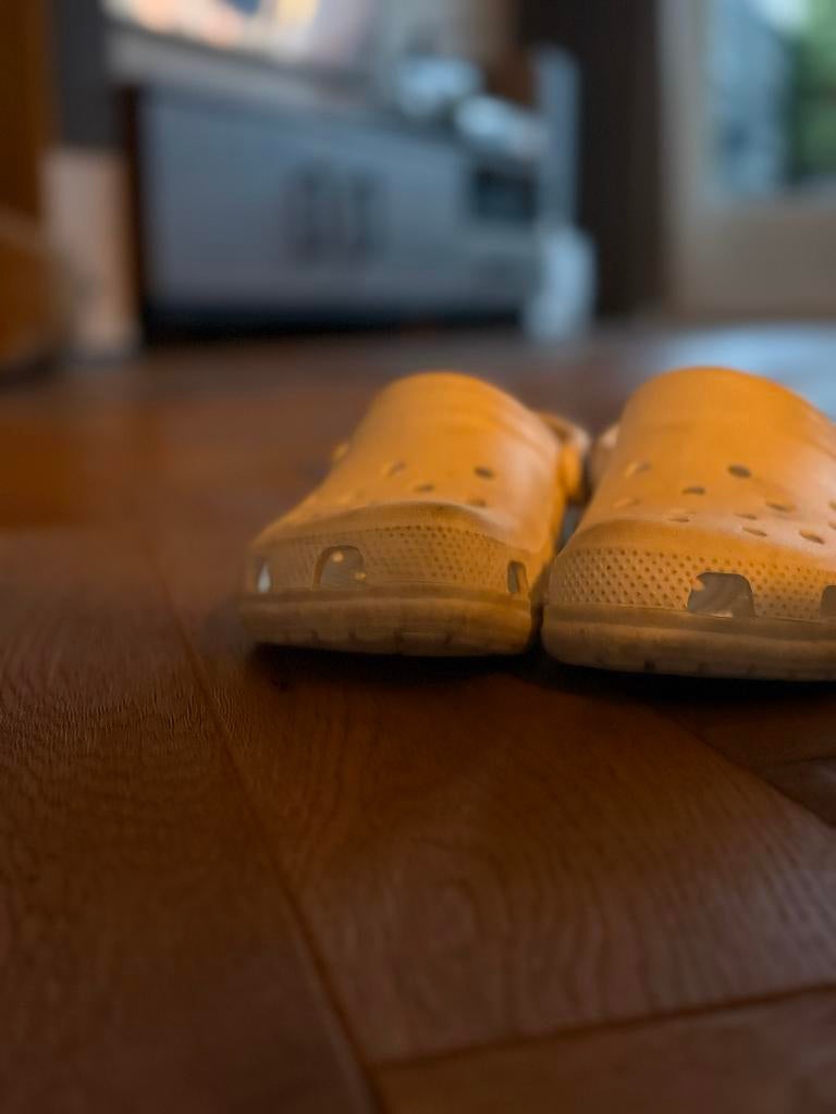 Witte Crocs maat 38, Ophalen of Verzenden, Zo goed als nieuw, Wit, Slippers