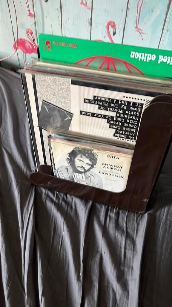 Doos met singels en platen! (Meeste uit jaren 60-80, Ophalen of Verzenden, Zo goed als nieuw, 1970 tot heden, Overige merken