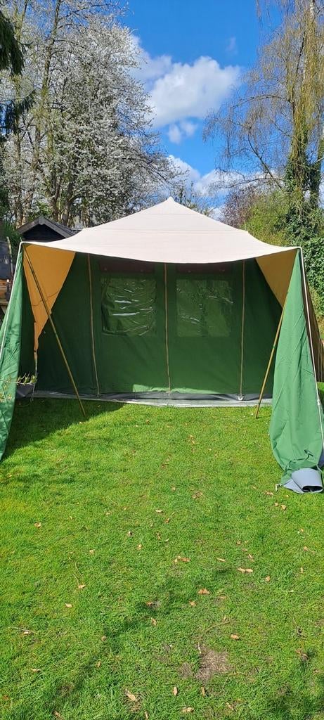 De Waard Lepelaar - Ruime en Comfortabele Tent, Caravans en Kamperen, Tenten, Ophalen, Zo goed als nieuw, Tot en met 4
