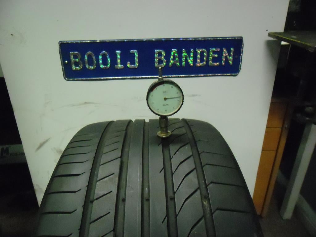 285 35 22 demobanden continental sportcontact met 7,5 mm, Auto-onderdelen, Banden en Velgen, 285 mm, Banden en Velgen, Overige maten