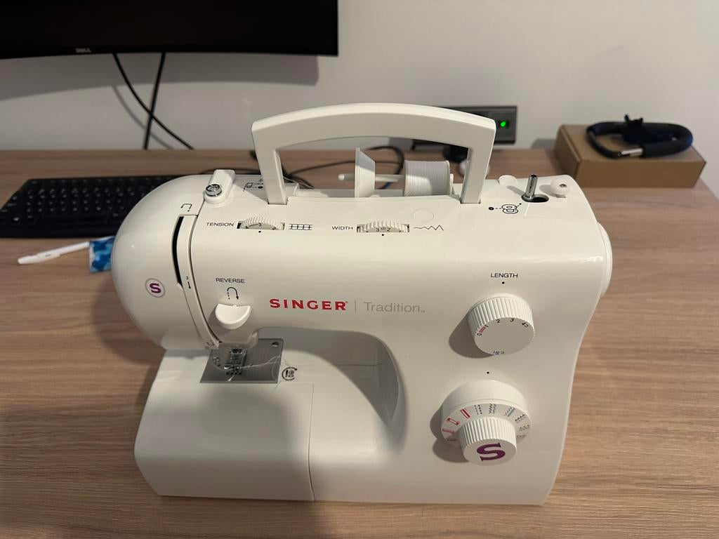 Singer 2263 tradition naaimachine zgan, Ophalen of Verzenden, Zo goed als nieuw, Naaimachine, Singer