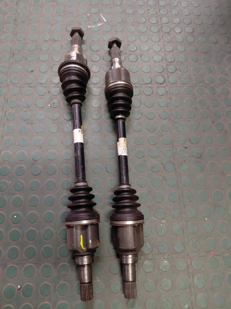 Caterham aandrijfassen passend in Ford Sierra diff, Ophalen of Verzenden