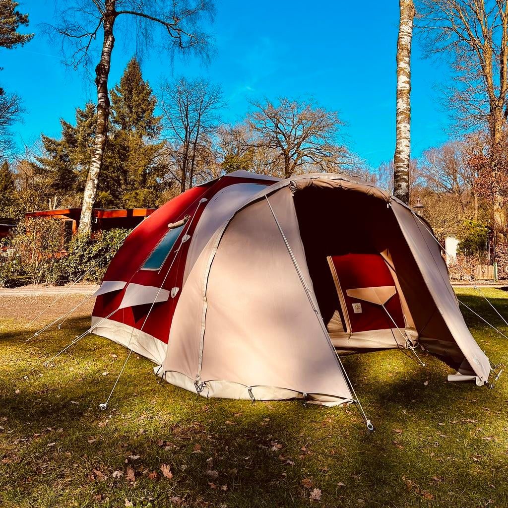 ️⛺️Karsten 300 oppompbare tent + comfortluifel + afsluitwand, Ophalen, Zo goed als nieuw, Tot en met 4