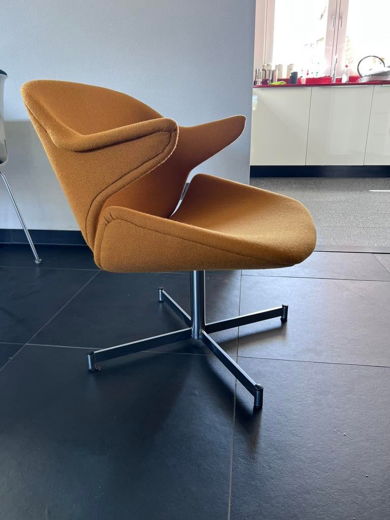 Artifort fauteuil okergeel, Ophalen, Gebruikt, Minder dan 75 cm, Stof