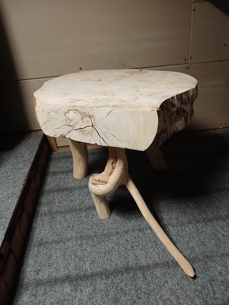 Houten boomstam bijzettafeltjes, Huis en Inrichting, Tafels | Bijzettafels, Ophalen, Minder dan 45 cm, Minder dan 55 cm, Nieuw