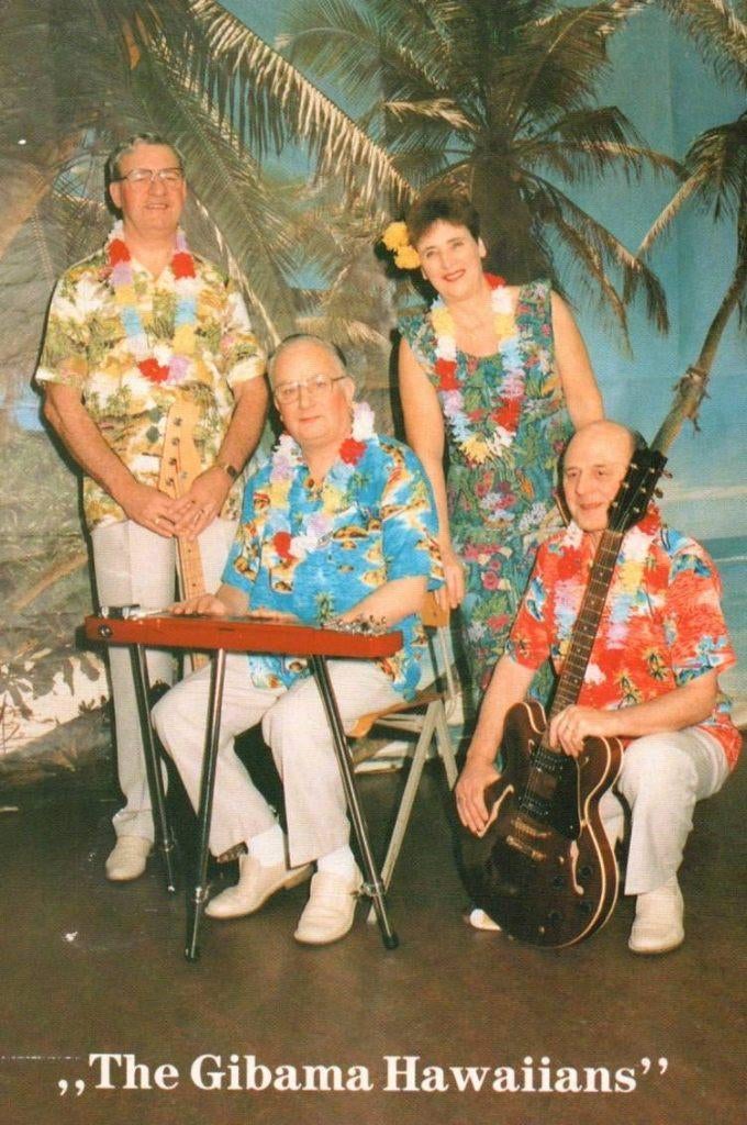 The Gibama Hawaiians -Tilburg /Kaatsheuvel (?), Verzamelen, Muziek, Artiesten en Beroemdheden, Verzenden, Zo goed als nieuw, Foto of Kaart