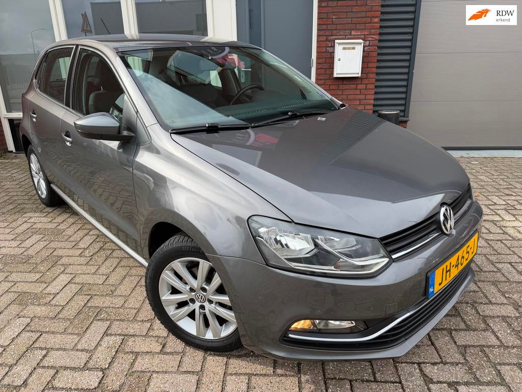 Volkswagen Polo 1.2 TSI Comfortline / Airco / Cruise / LM /, Auto's, Volkswagen, Start-stop-systeem, Stof, 4 cilinders, Met garantie (alle)