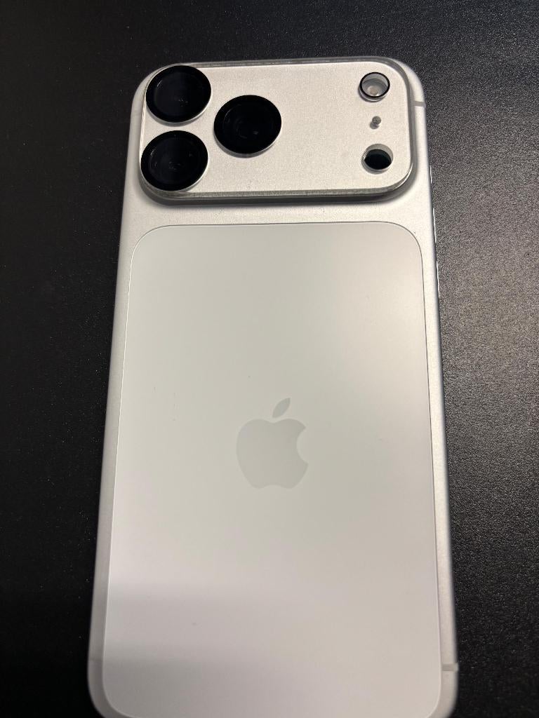 iPhone 17 Pro Max Zilver 256gb - nieuwstaat 100% batterij, 256 GB, Overige modellen, Ophalen of Verzenden, Zo goed als nieuw