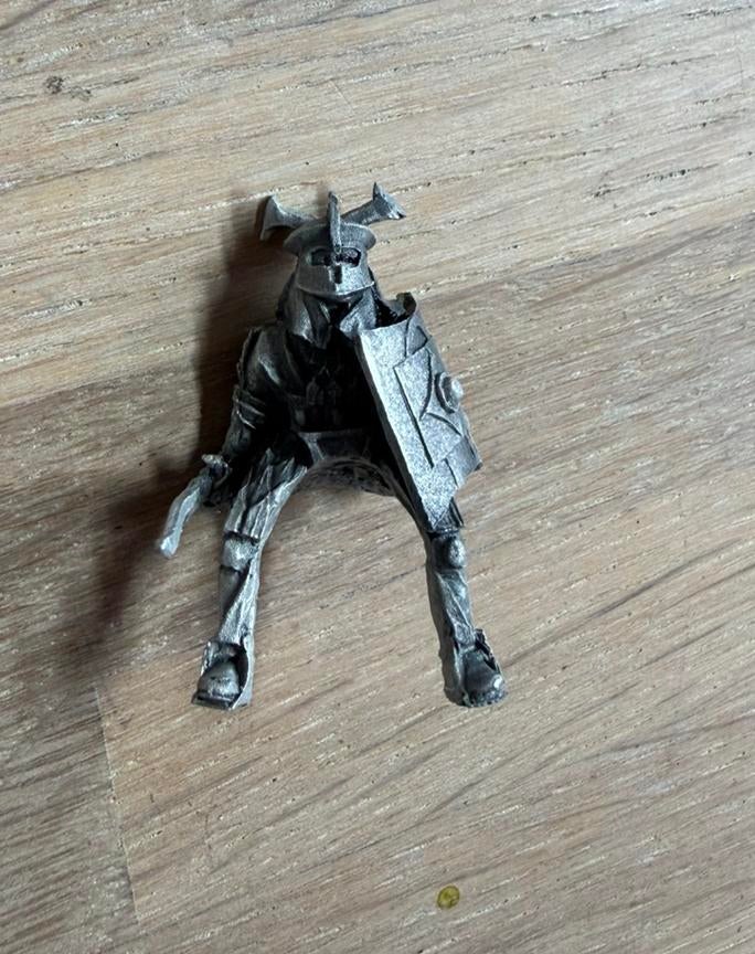 MESBG Easterling Khatapract Mounted (stripped metal), Ophalen of Verzenden, Zo goed als nieuw