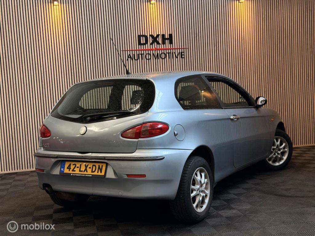 Alfa Romeo 147 1.6 T.Spark Ed. Limitata APK-2027 CRUISE ECC, Auto's, Voorwielaandrijving, Stof, Gebruikt, Zwart